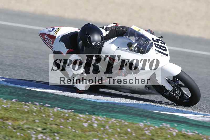 /Archiv-2024/02 29.01.-02.02.2024 Moto Center Thun Jerez/Gruppe schwarz-black/185